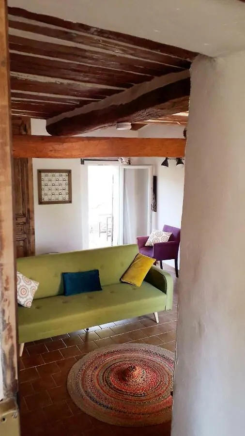 Hébergement de vacances BANDOL Maison de Campagne France